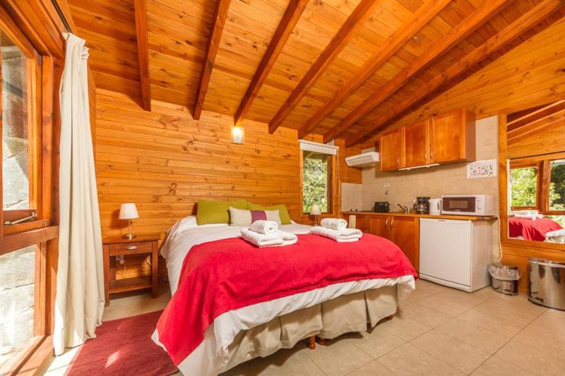 Апарт готель Arbolar, Casas De Montana- Piscina Climatizada Вілья-Ла-Ангостура Екстер'єр фото